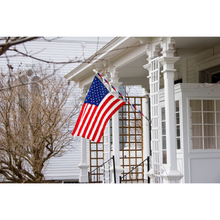 Load image into Gallery viewer, Wooden Candy Pole Double Rotating Rings