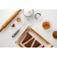 Load image into Gallery viewer, Teak Wood Serving Trays